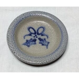 Vtg Rowe Pottery Works Smal1 4" Salt-Glazed Stoneware Plate w/Blue Holly 1992